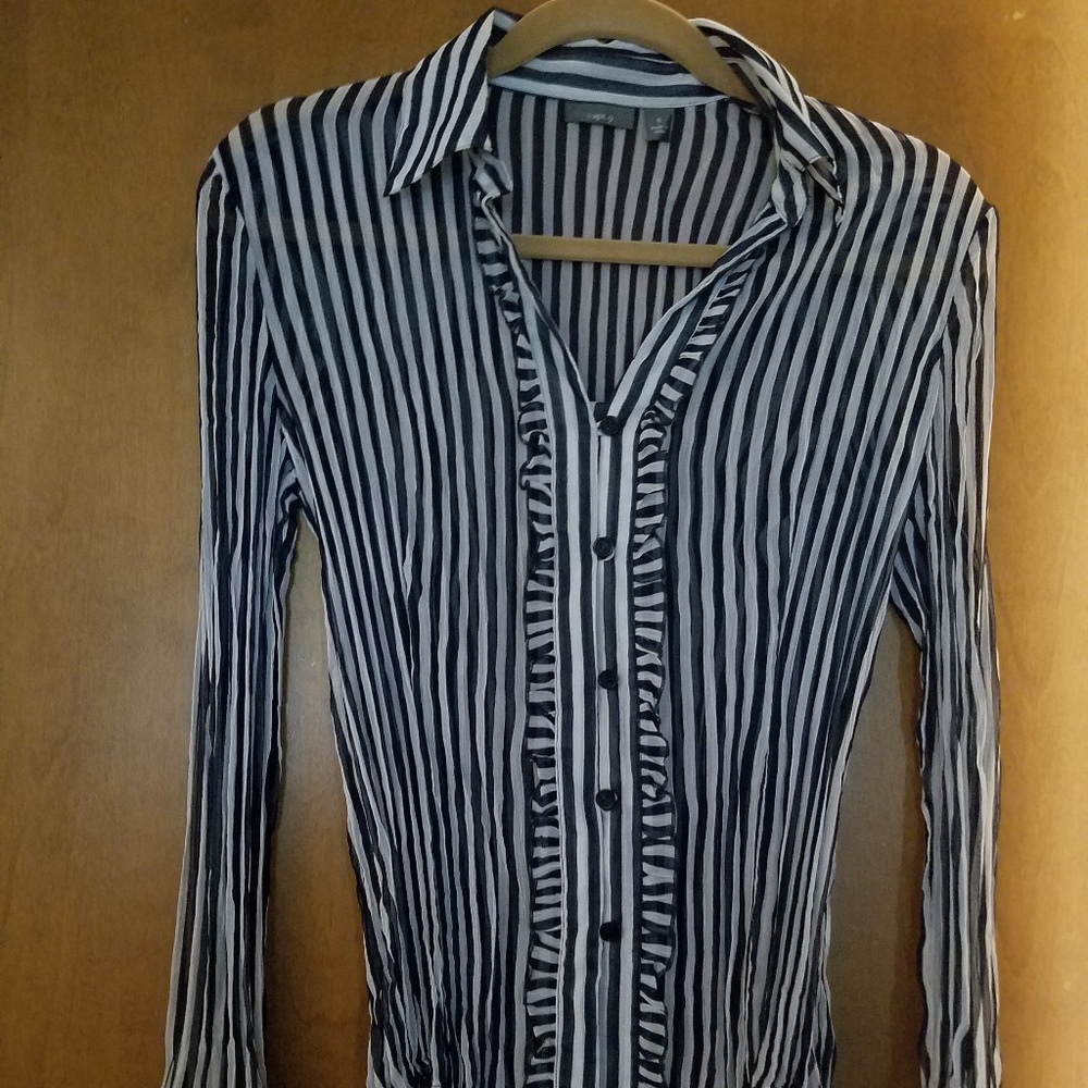 Apt 9 blouse